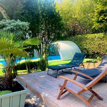 Tornacos Vendeghaz Ferienhaus *